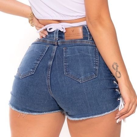 Shorts Jeans com Amarração Lateral